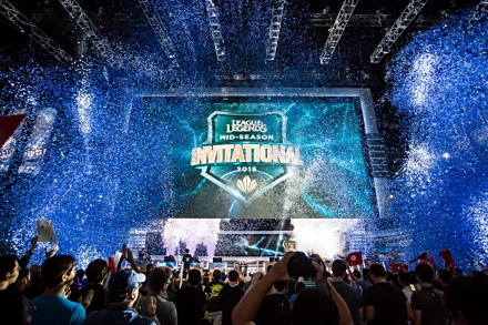 英雄联盟职业联赛2025赛季赛程全解析：春季赛、季后赛、季中冠军赛及全球总决赛赛程一览